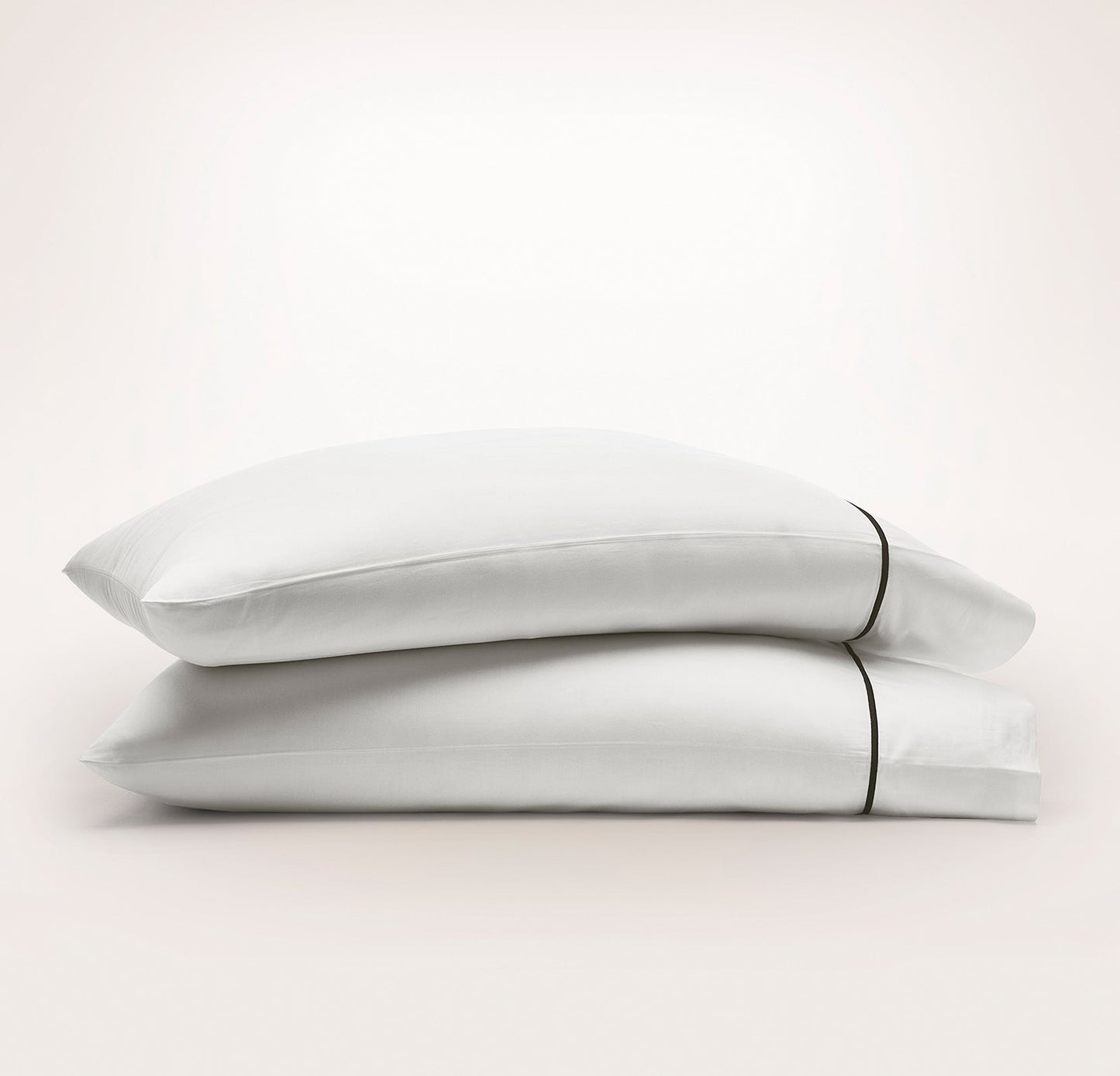 Signature Embellished Pillowcase Set